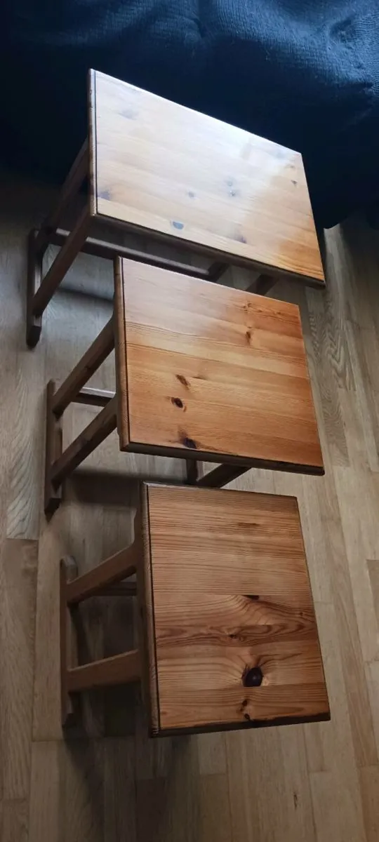 Nest of tables - Image 1
