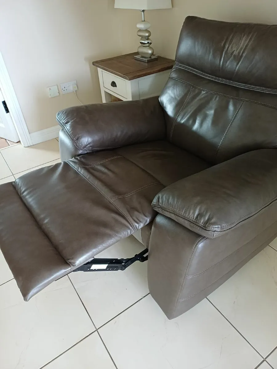 Leather Chair - Image 2