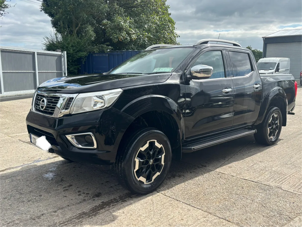 2020 Nissan Navara - Image 1
