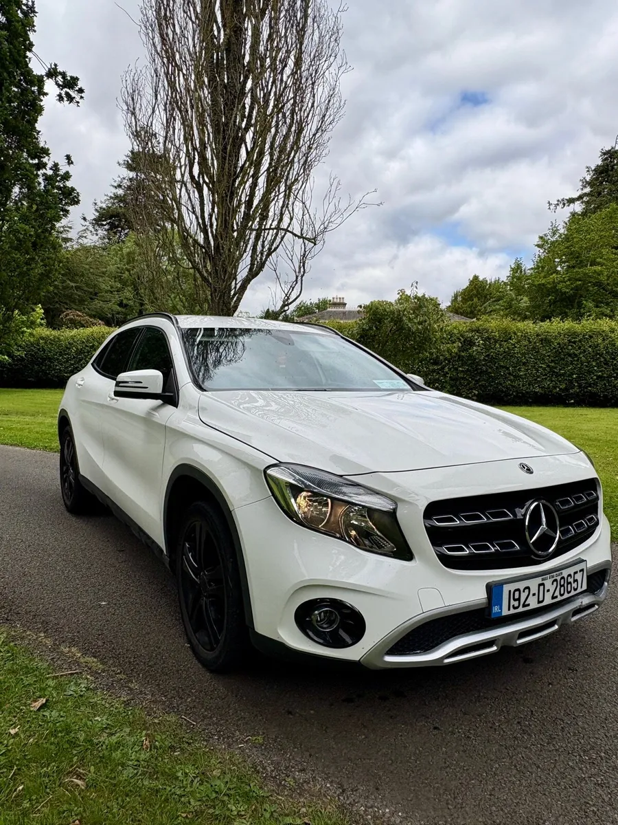 Mercedes GLA 180 Urban Edition 5dr - Image 1