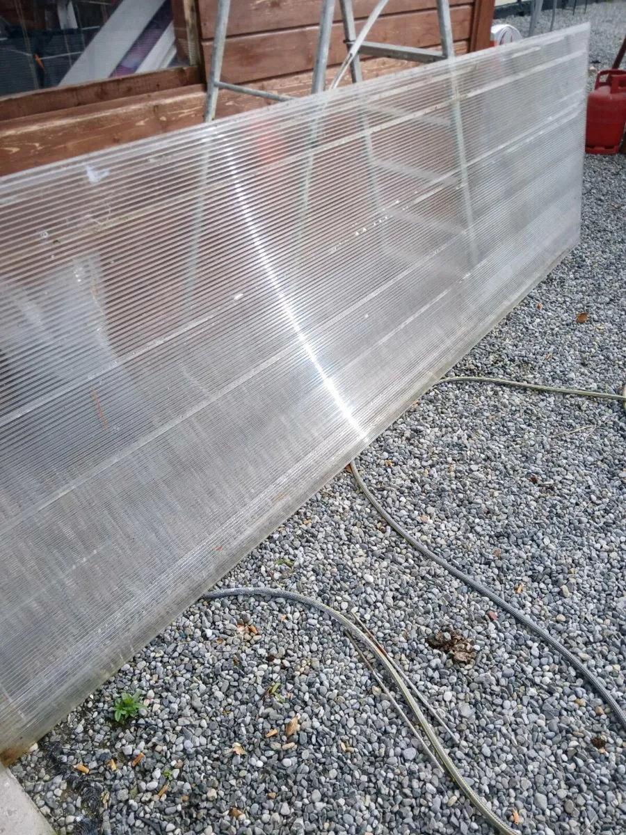 Clear polyster sheets - Image 3