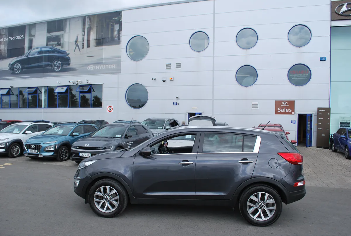 Kia Sportage 2015 - Image 2
