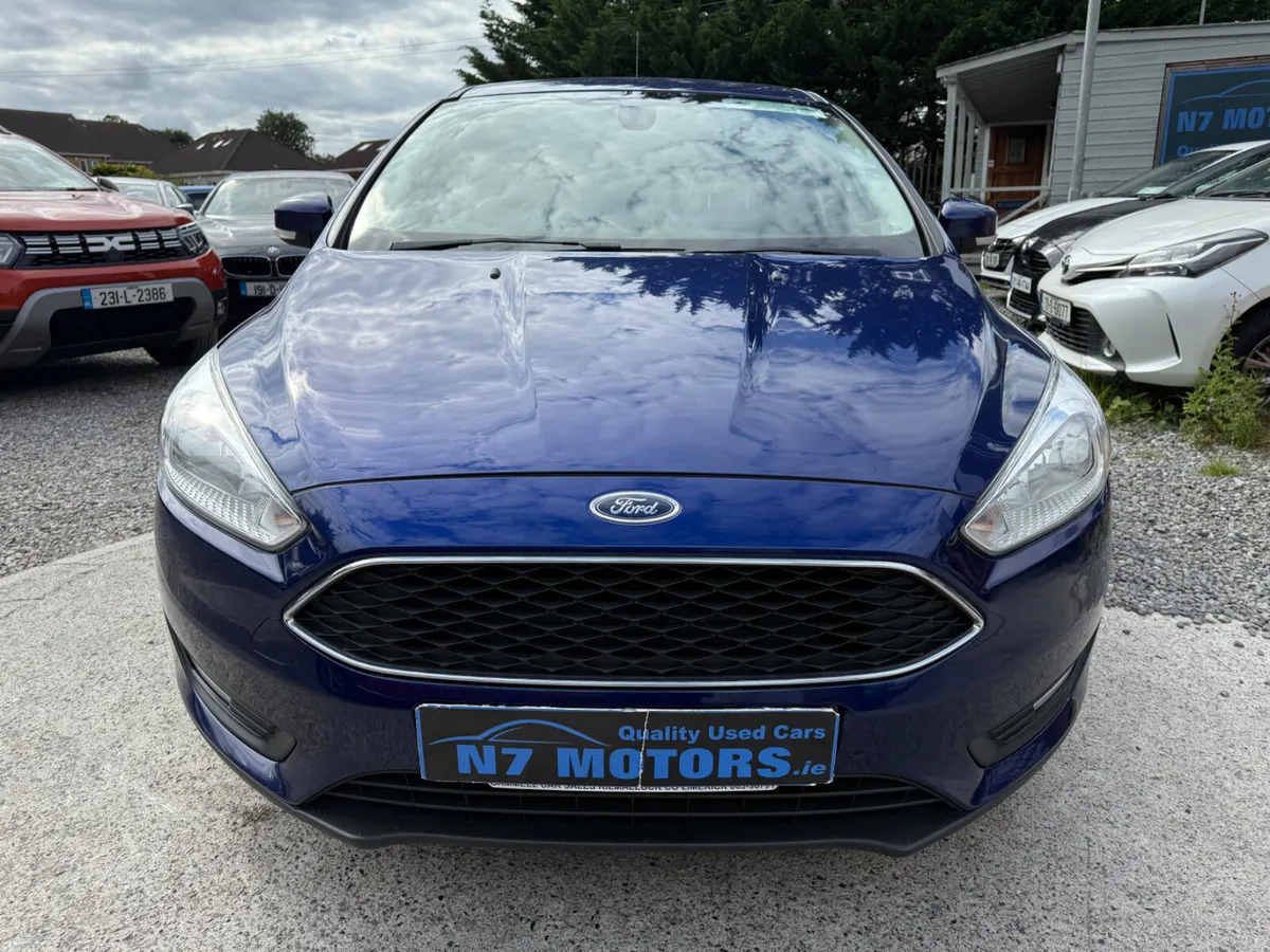 2015 Ford Focus  1.6 STYLE - Image 3