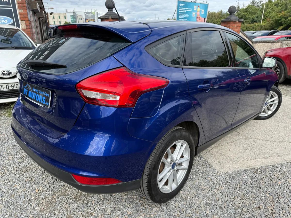 2015 Ford Focus  1.6 STYLE - Image 4