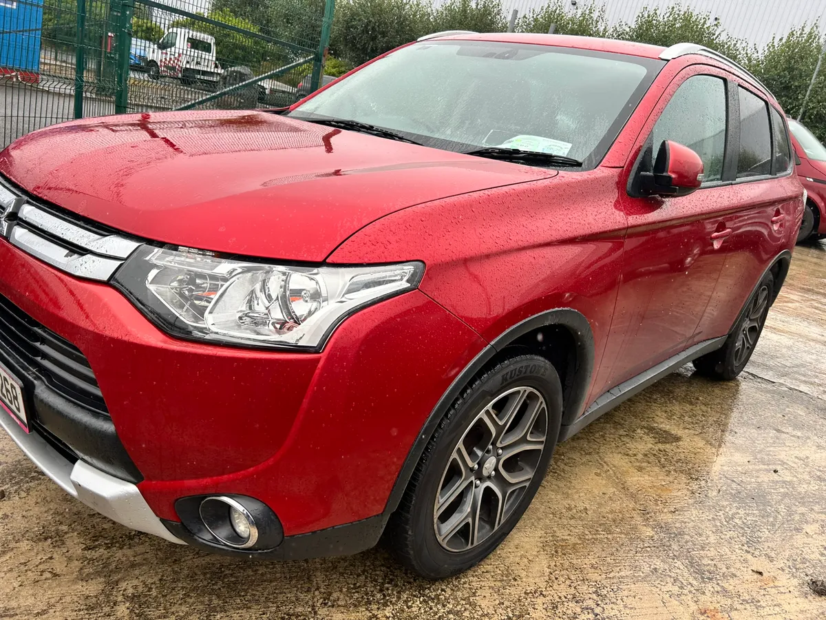 mitsubishi outlander 7 seats diesal - Image 1