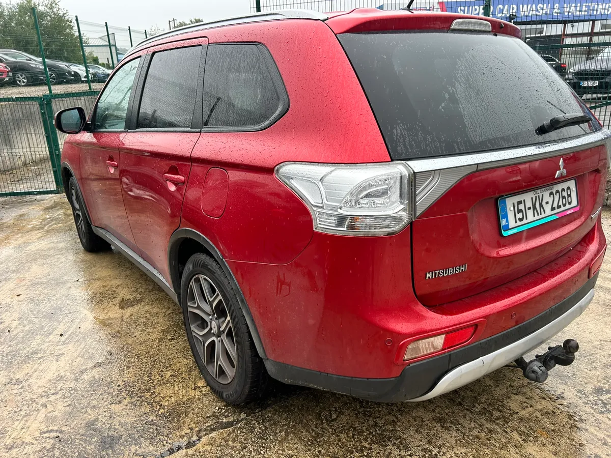 mitsubishi outlander 7 seats diesal - Image 3