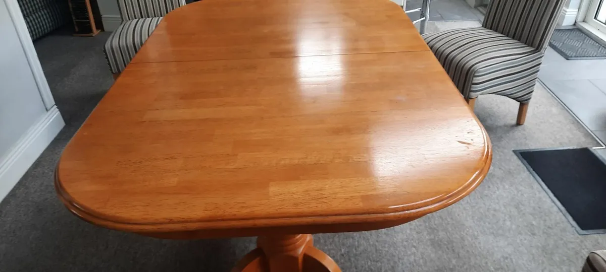 Dining table plus 4 high backed fabric chairs - Image 2