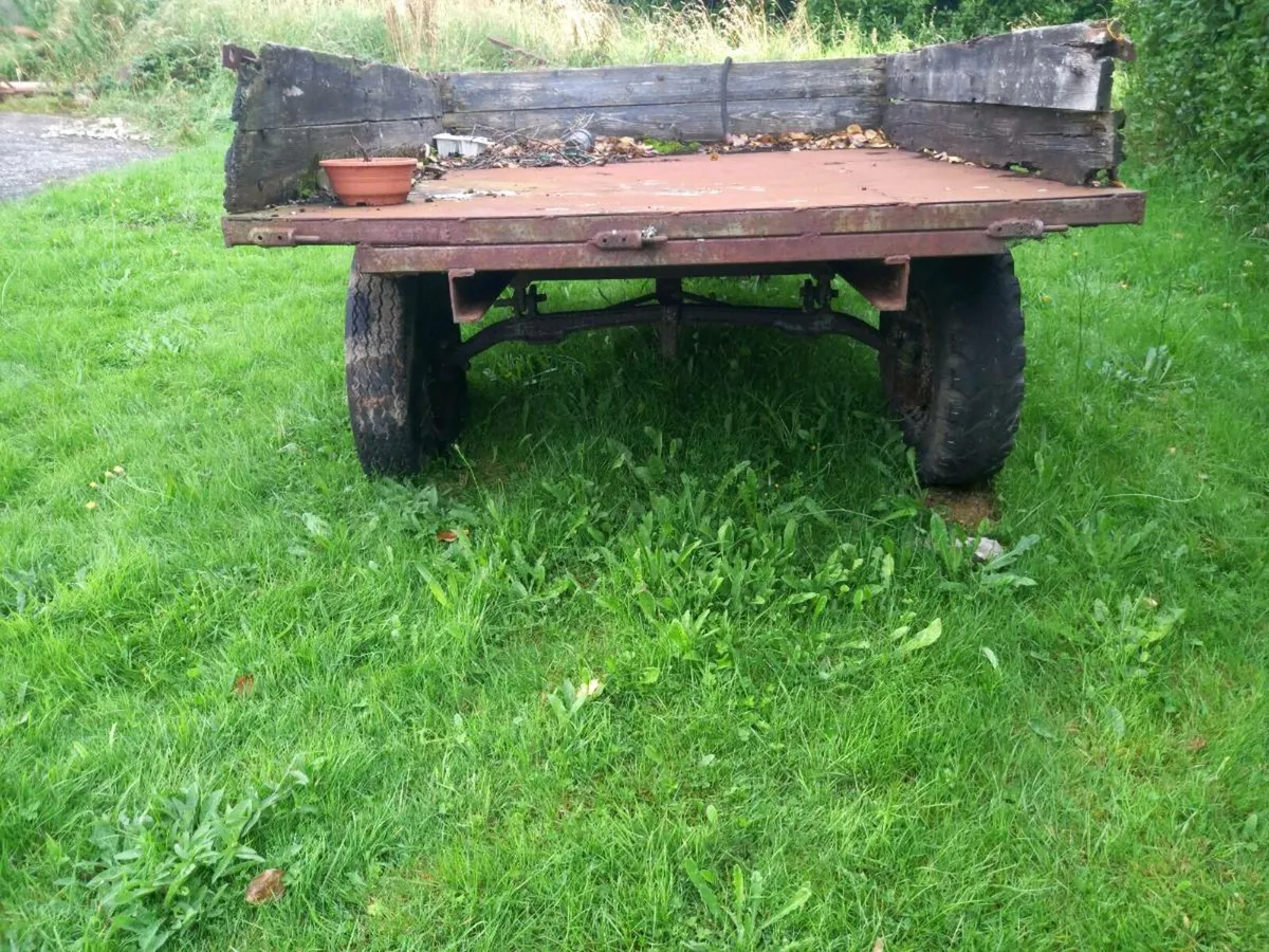 Trailer - Image 2