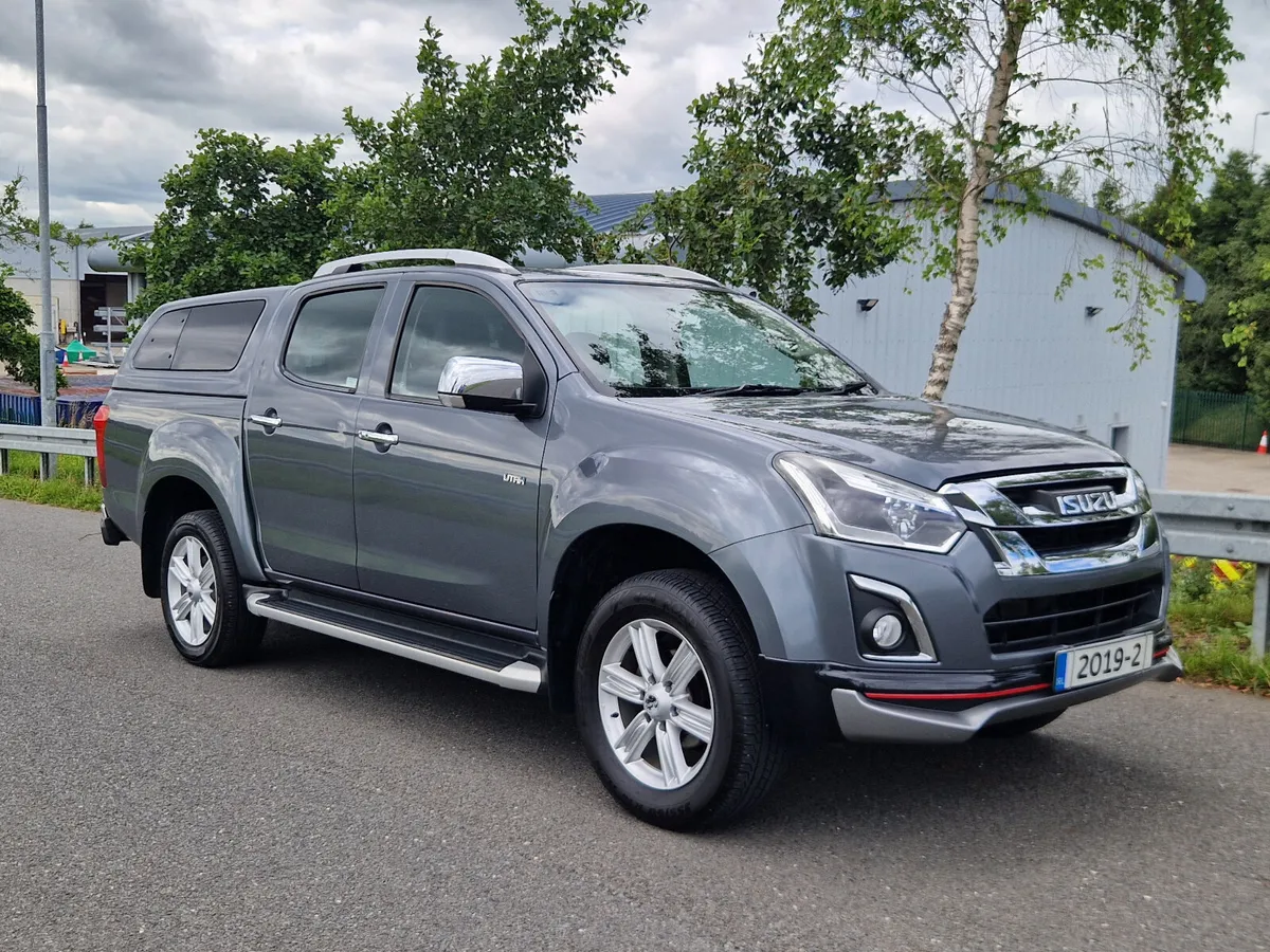 2019 Isuzu D-MAX  UTAH AUTOMATIC - Image 3