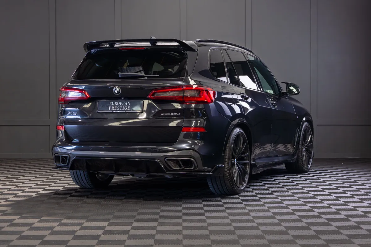 2019 BMW X5 X-Drive 30d M-Sport 5 Seat N1 Crewcab - Image 3