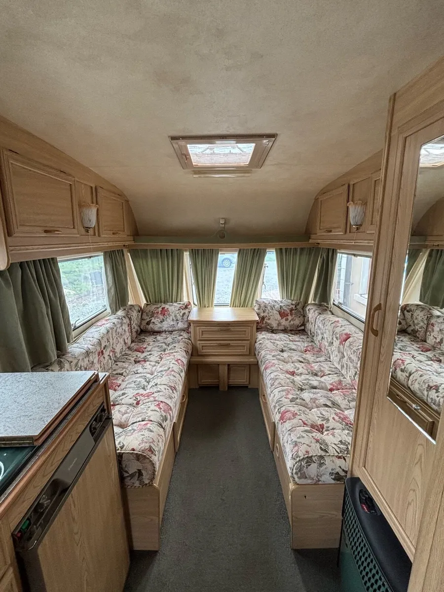 Lunar Freelander caravan - Image 3
