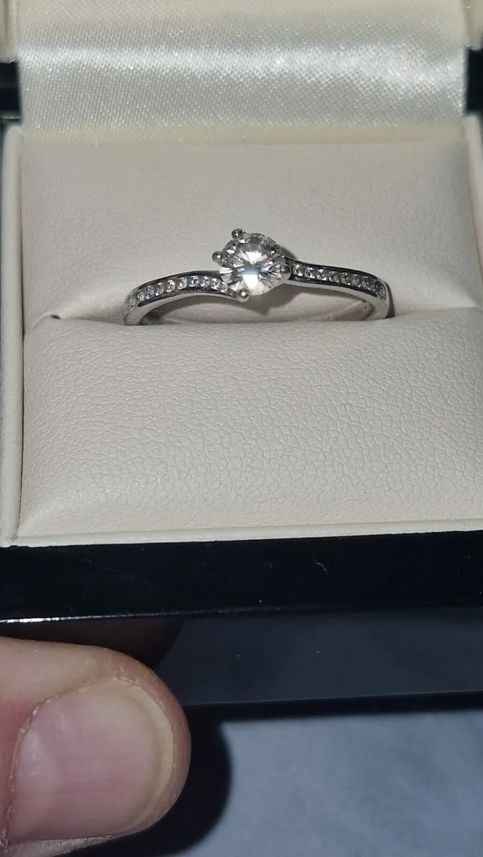 Engagement  ring - Image 2