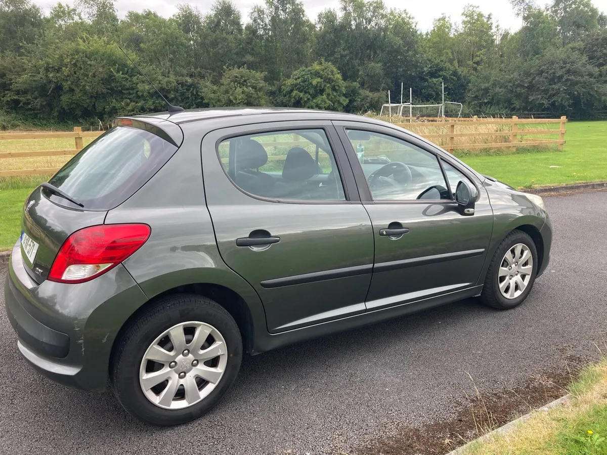 2 Owners,1.4 petrol, Taxed 2/26 Nct 2/26 - Image 4