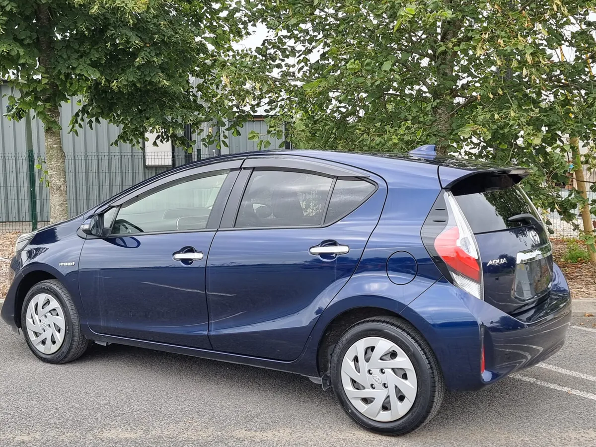 2018 TOYOTA AQUA HYBRID NCT'd 1 YR WARRANTY€12,990 - Image 2