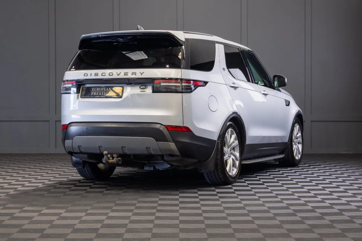 202 Land Rover Discovery 3.0 2 Seat Commercial - Image 3