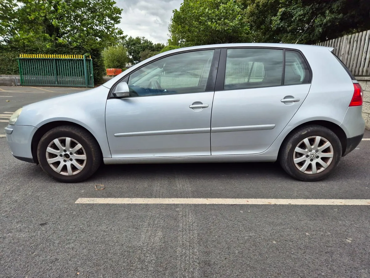 Volkswagen Golf 2007 - Image 2