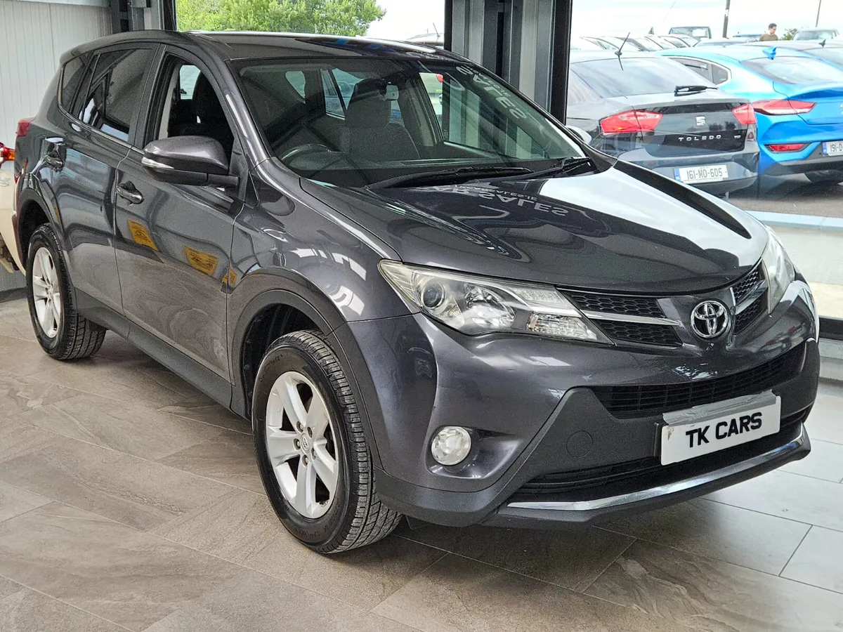 14 TOYOTA RAV 4 - Image 1