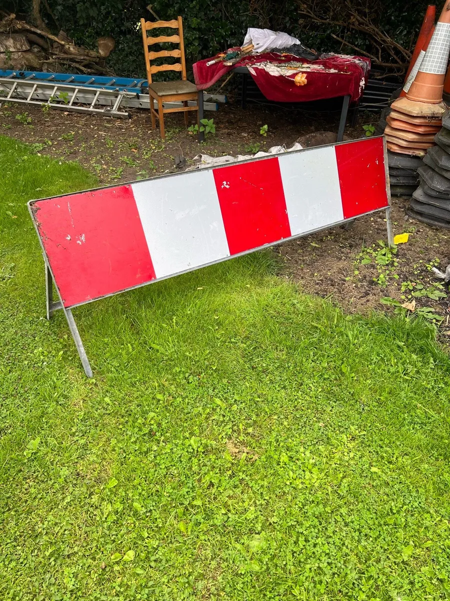 Traffic Management Signs & Cones - Image 3