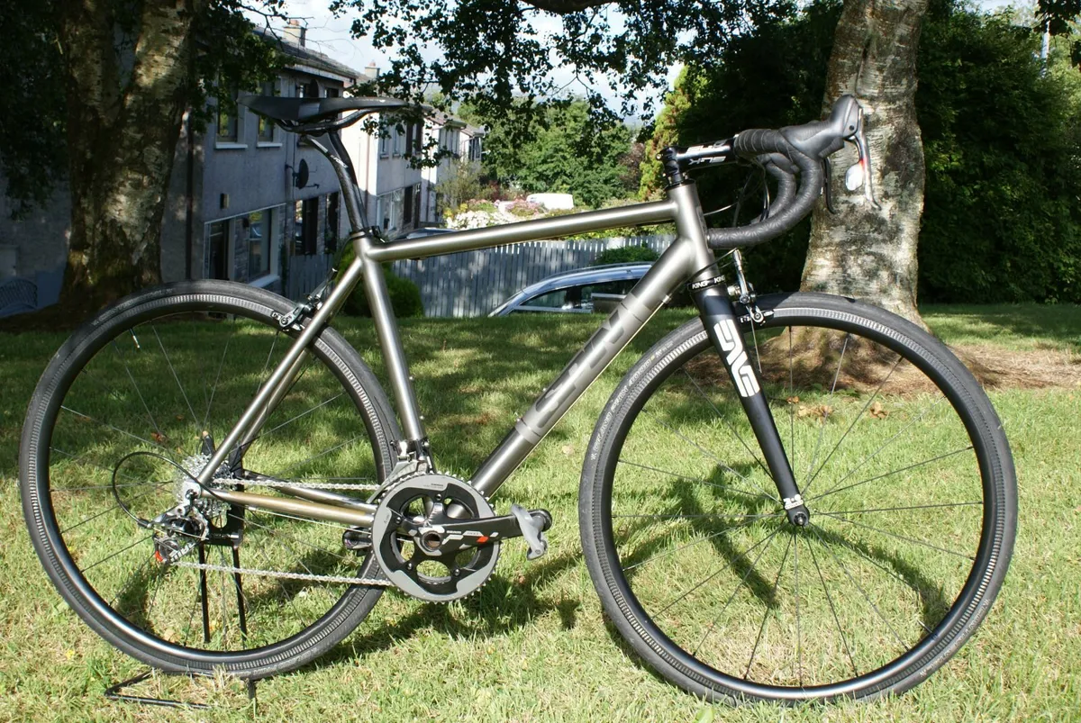 Spin Titanium Race bike Sram Red 52cm - Image 1