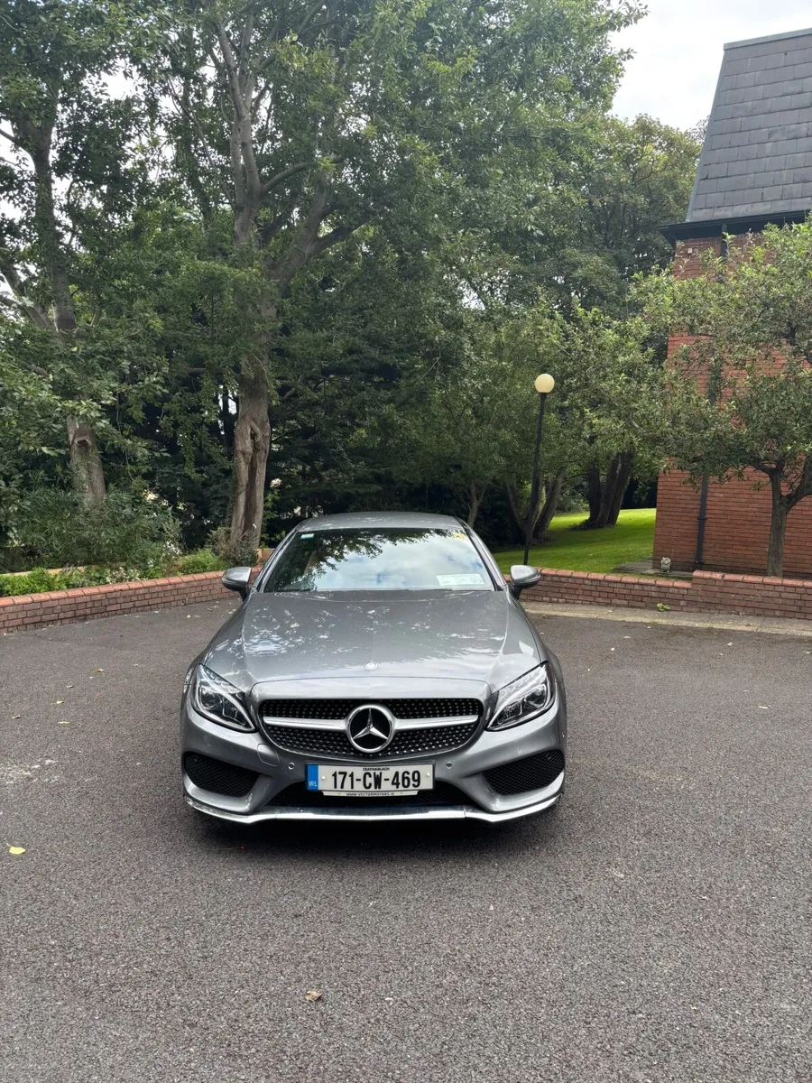 Mercedes-Benz C-Class 2017 - Image 2