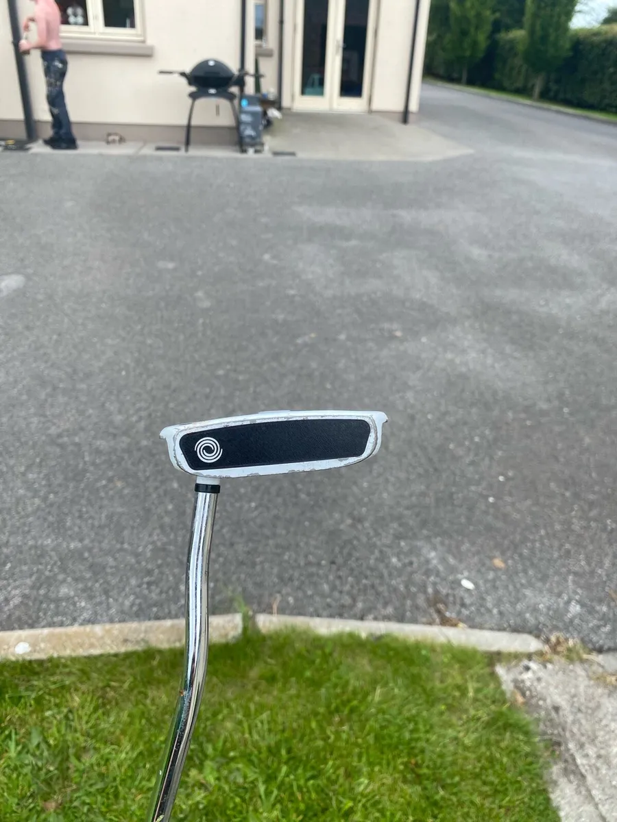Odyssey two ball putter - Image 4
