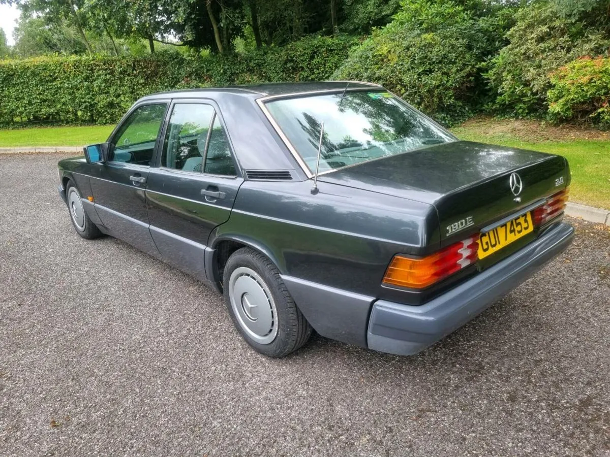 mercedes 190E - Image 4
