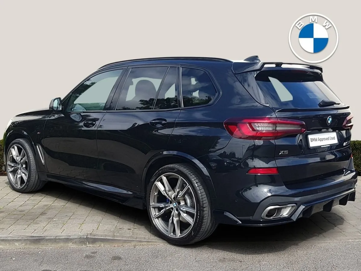 BMW X5 M50d - Image 2