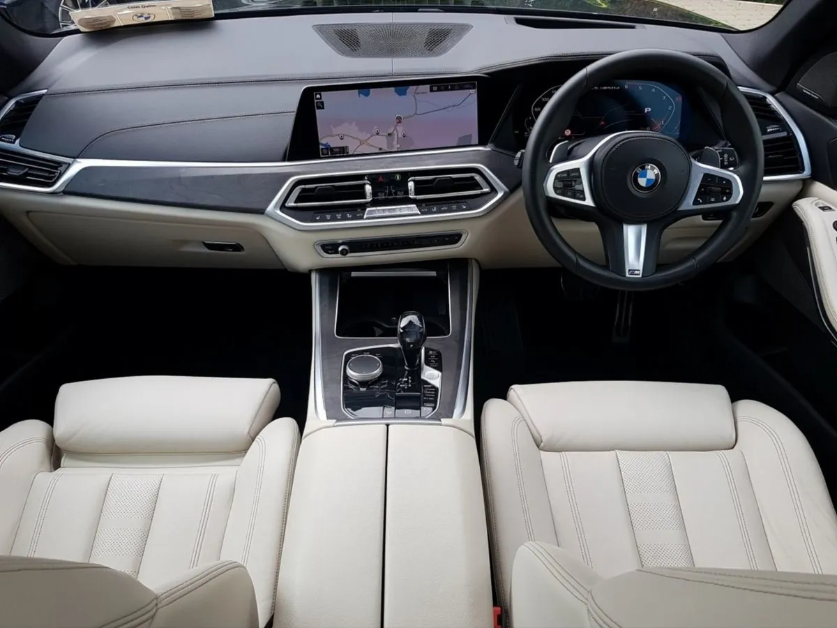 BMW X5 M50d - Image 4