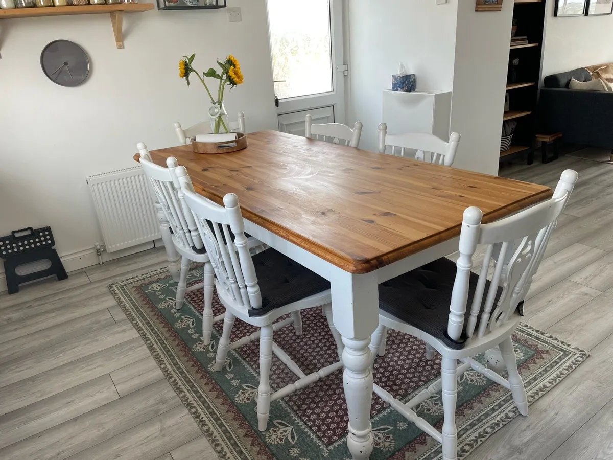 Solid Wood Table and 6 Chairs - Image 2