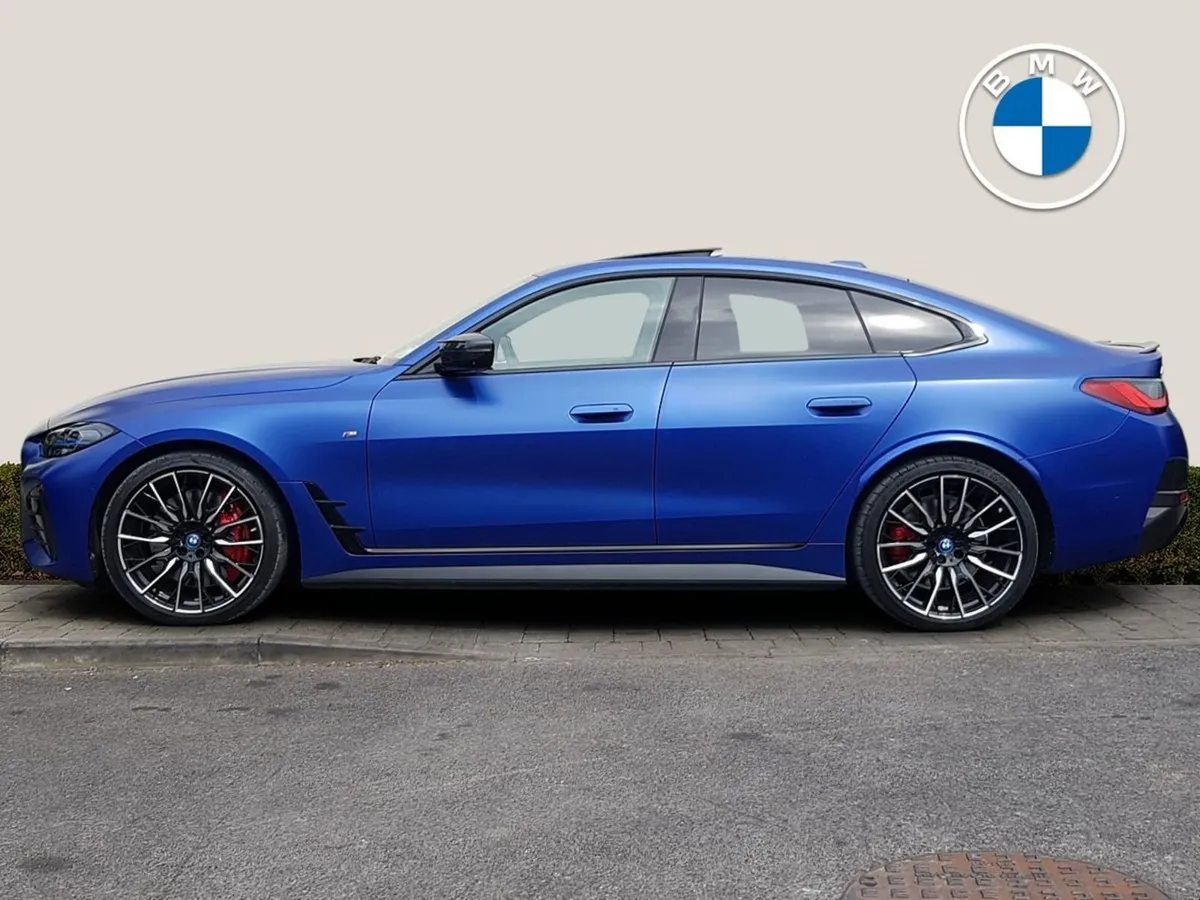 BMW i4 M50 5DR - Image 3