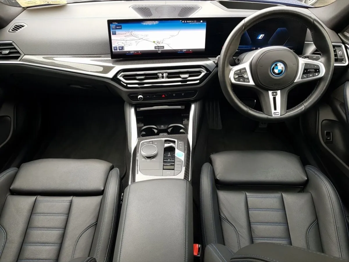 BMW i4 M50 5DR - Image 4