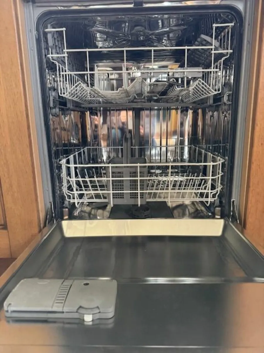 BEKO DW600 Full Size Integrated Dishwasher - Image 2