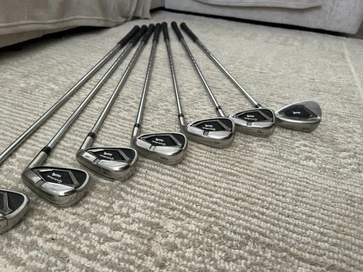 Taylormade M4 Irons 5-SW Regular Flex - Image 2