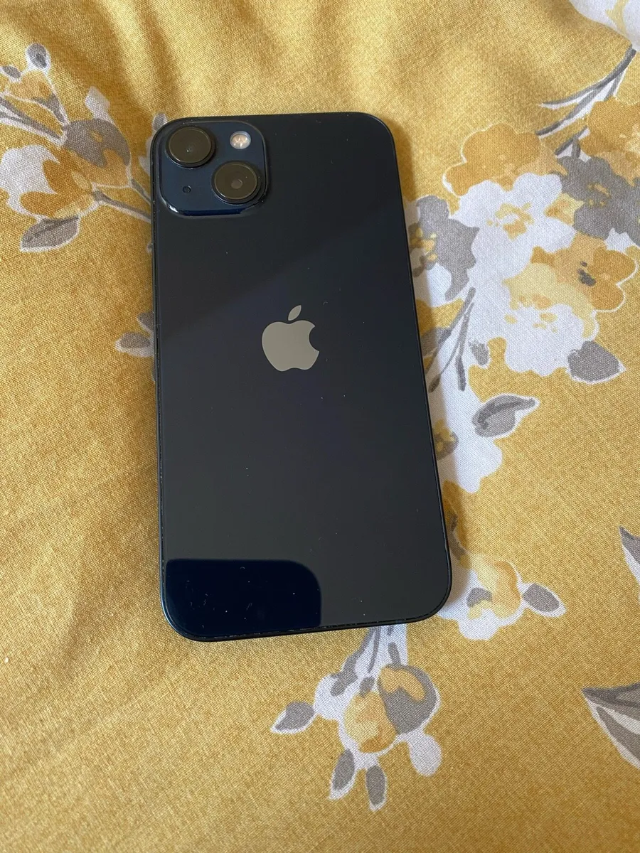 iPhone 13 - Image 1