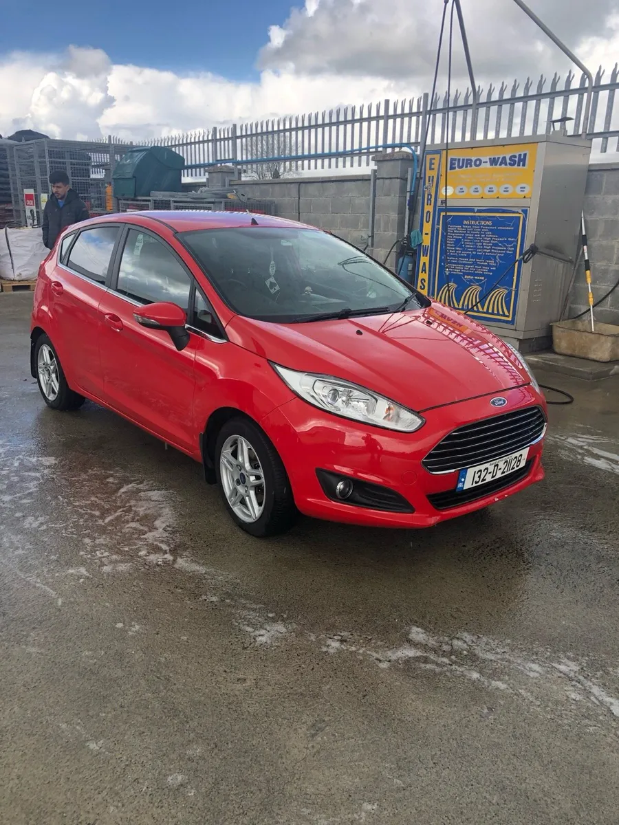 Ford Fiesta 2013 1.5 - Image 2