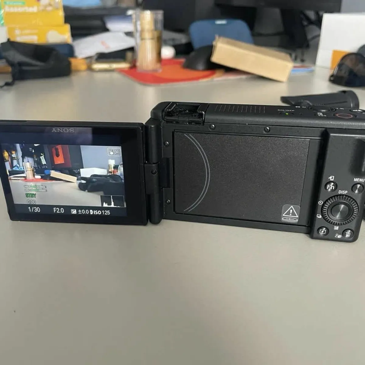 Sony ZV-1F 20.1MP 4K Vlogging Camera - Image 3