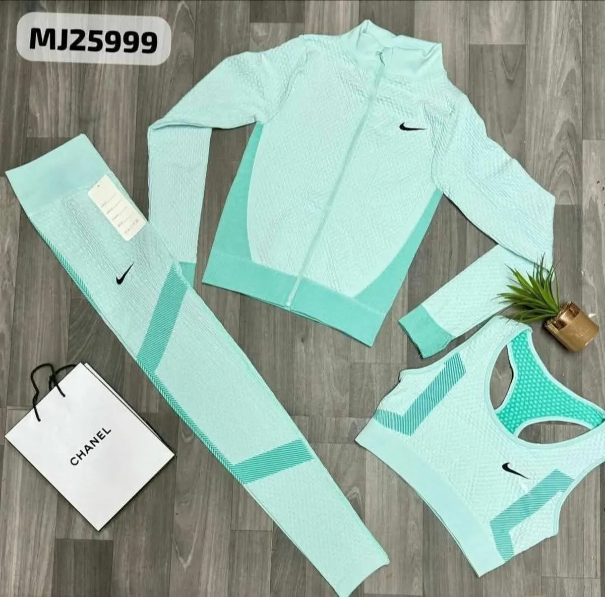 Women's gym sets