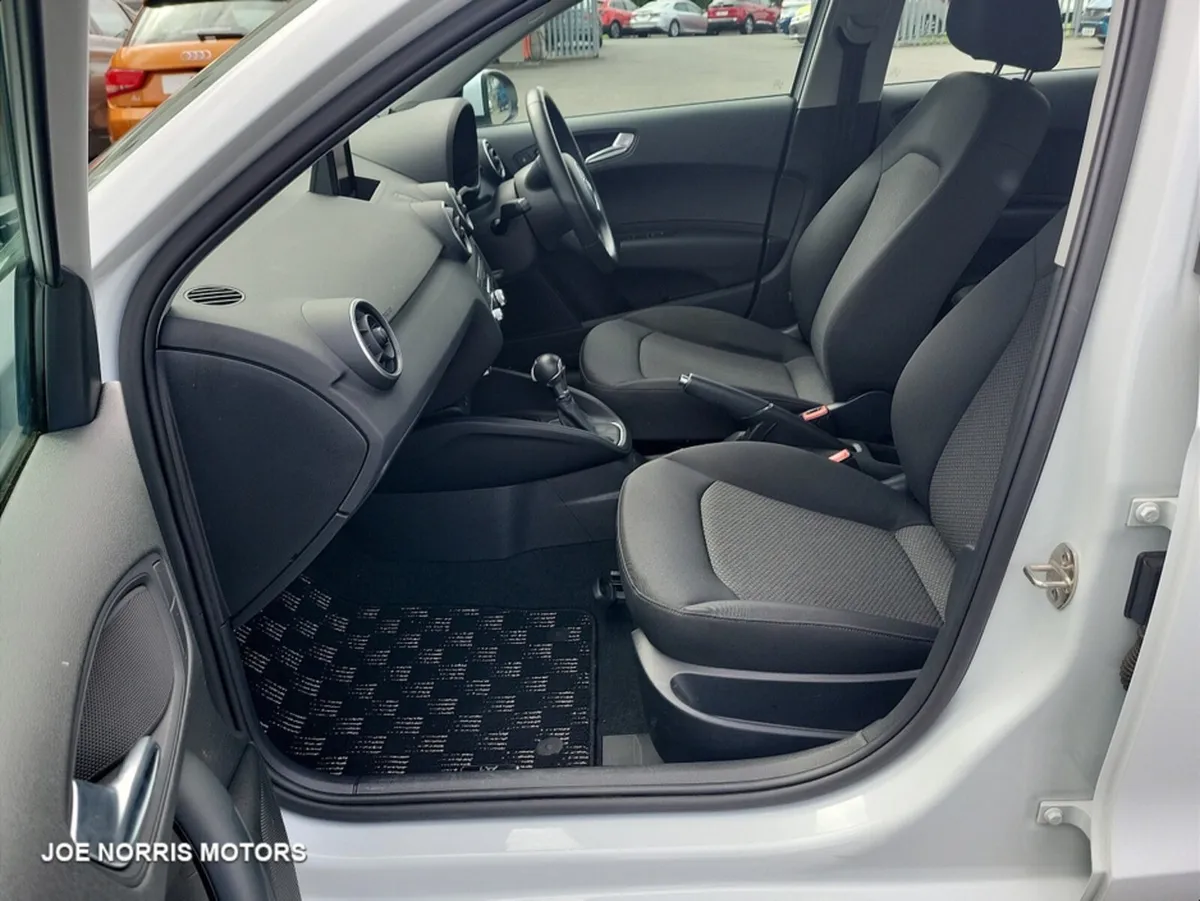 Audi A1 1.0 TFSi Automatic - Image 4