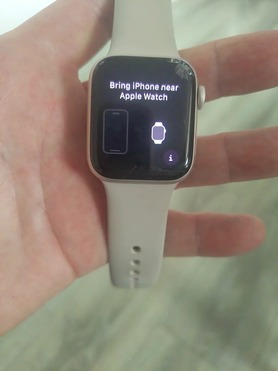 APPLE  WATCH  SE 40ML - Image 4
