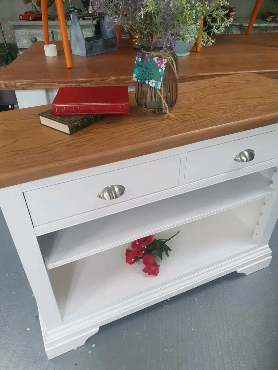 Quality solid oak sideboard consol - Image 1