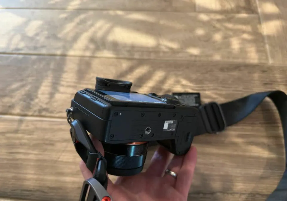 Sony Alpha A7 III 24.2 MP - Image 3