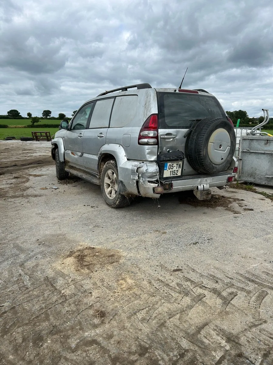 2005 Toyota Landcruiser - Image 2
