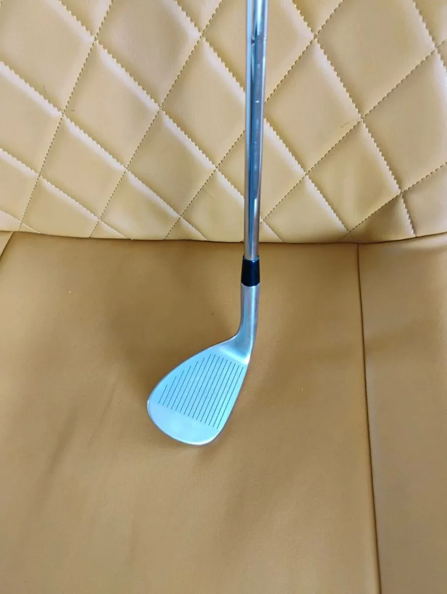 Cobra 60 Degree Lob wedge - Image 2