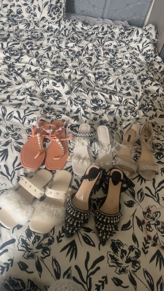 Heels - Image 1