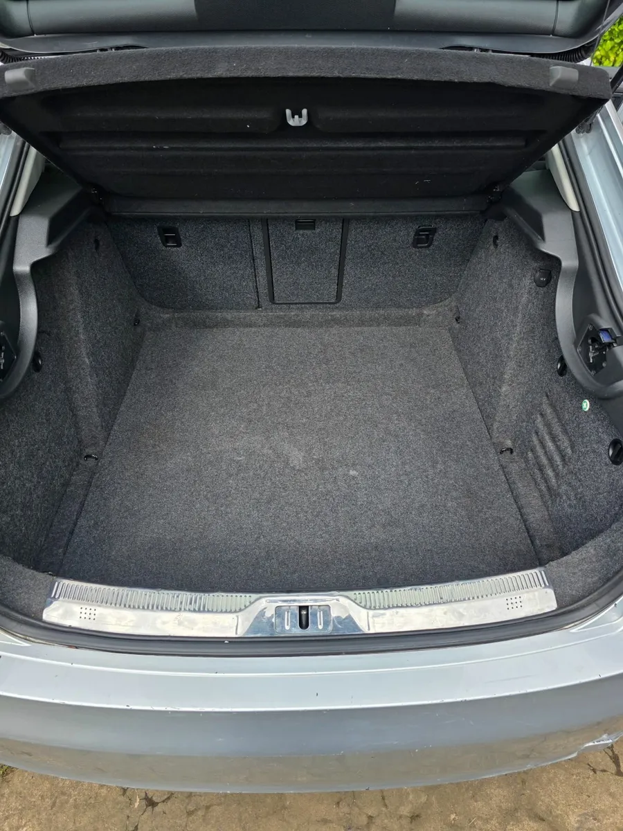 Skoda Superb 2014 - Image 3
