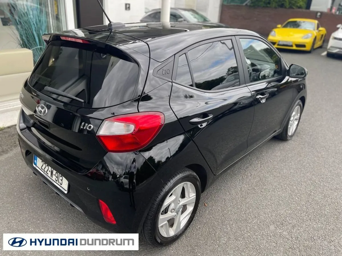 Hyundai i10 Deluxe 5DR Auto - Image 4