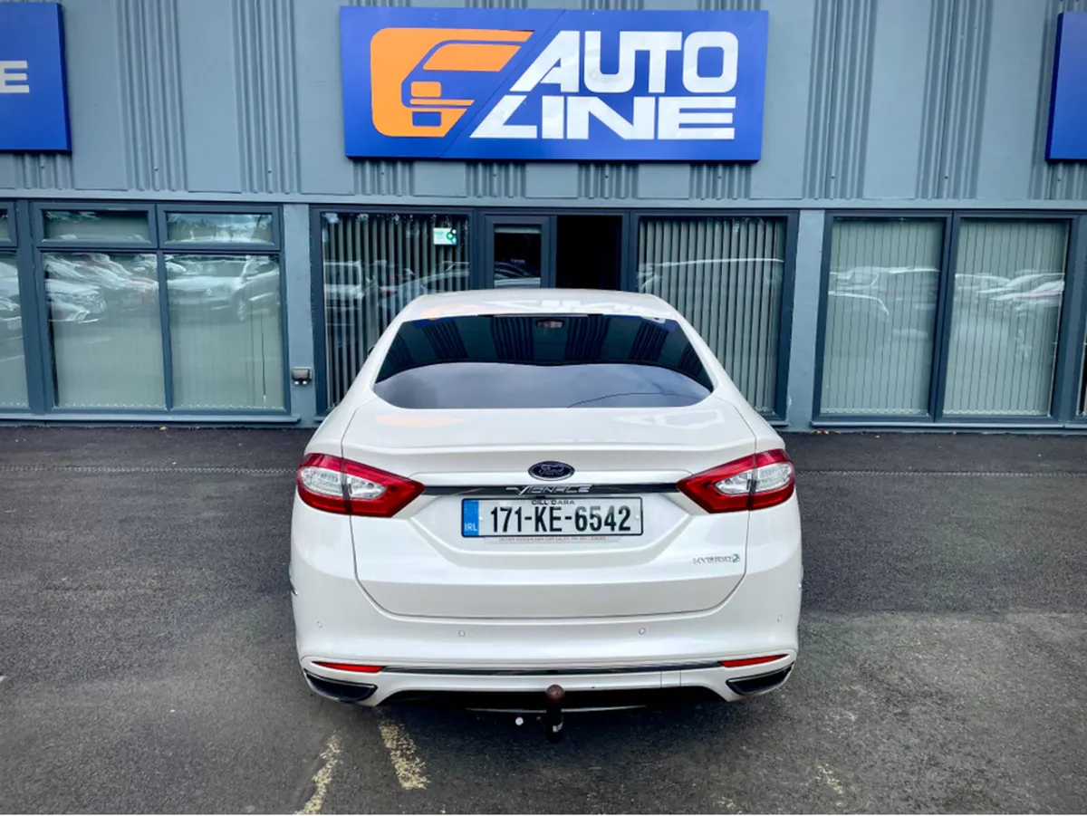 Ford Mondeo 2.0 VIGNALE HEV 4DR AUTO - Image 4