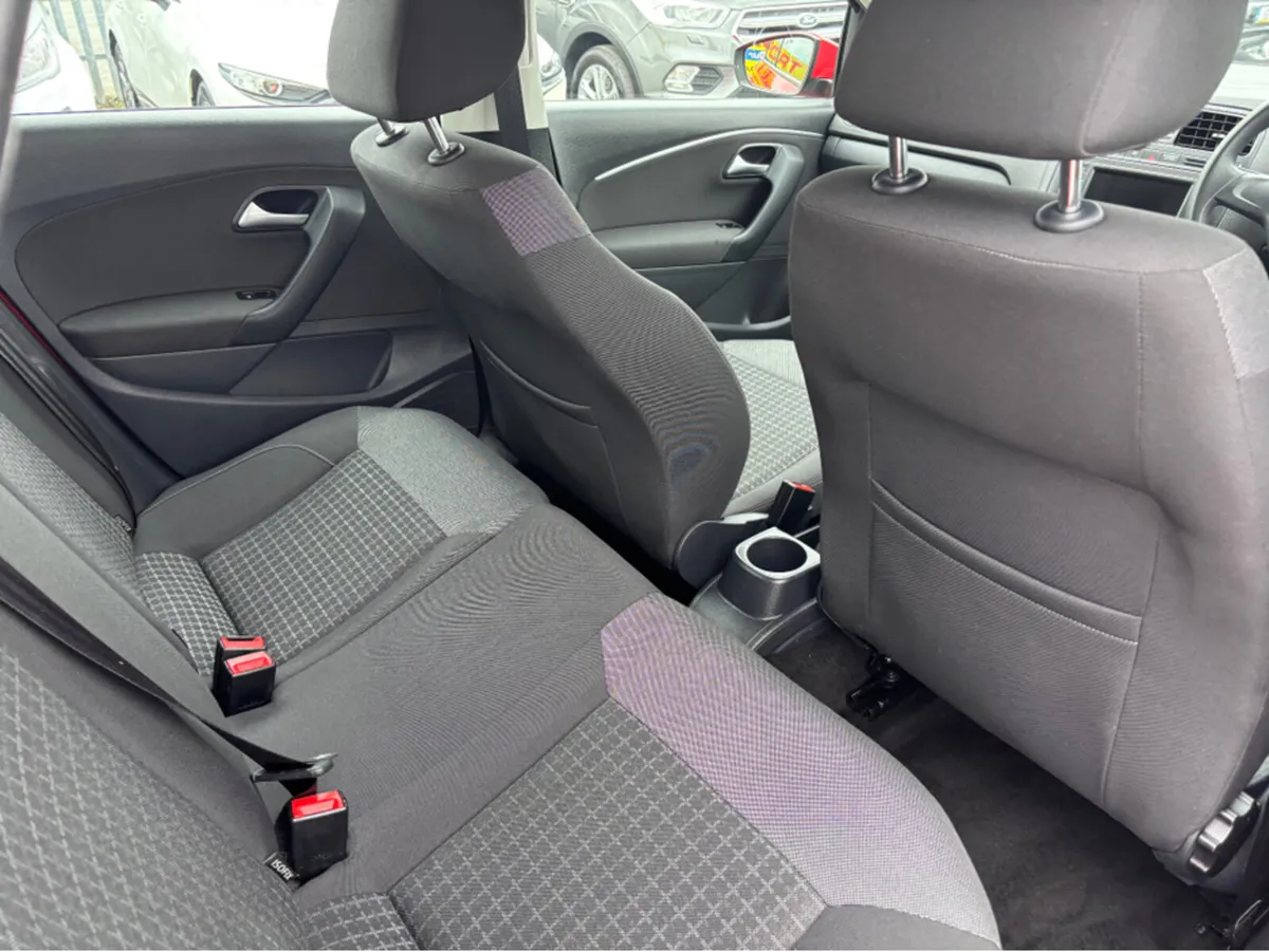 Volkswagen Polo 1.2 tsi Automatic only 97000 - Image 3