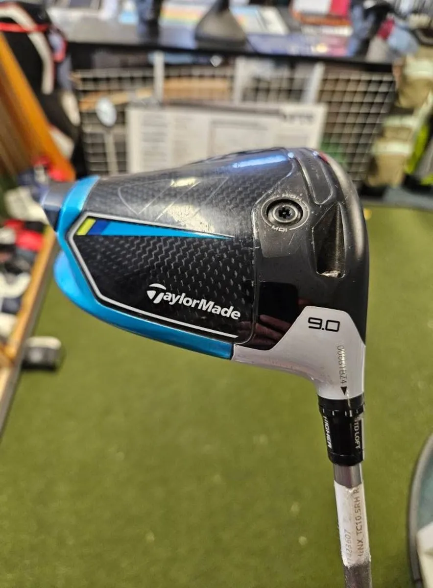 Taylormade Sim2 Max Driver - Image 2