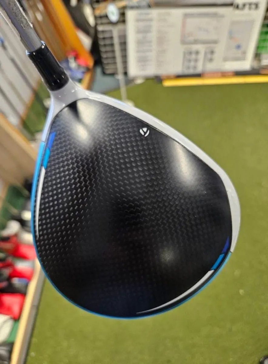 Taylormade Sim2 Max Driver - Image 3